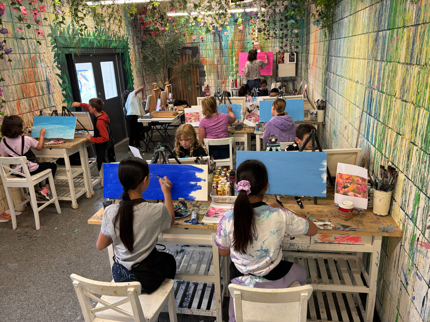 CHILDREN'S FALL ART STUDIO MEMBERSHIP - 16 Classes