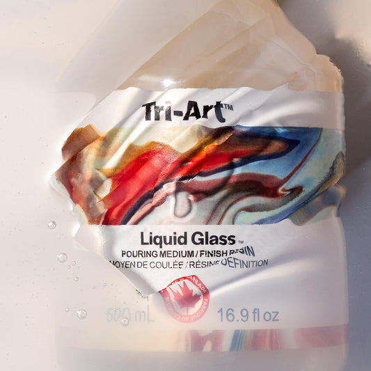 Liquid Glass Pouring Medium and Finishing Resin